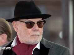Gary Glitter acusado de crimes sexuais históricos