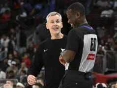 Relatório: Billy Donovan ingressando no Spurs como assistente técnico principal