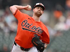 Os Reds procuram mudar as coisas contra os Orioles