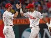 Piratas tentam retardar o ataque explosivo de Phillies no closing da série