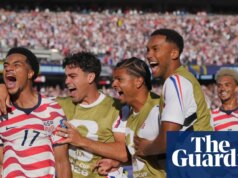 Steely USA supera a Bósnia e Herzegovina e o polêmico vermelho para chegar às oitavas de closing da Copa do Mundo