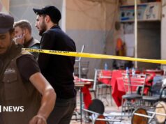 Explosão de bomba em café de Damasco mata seis, diz mídia estatal síria