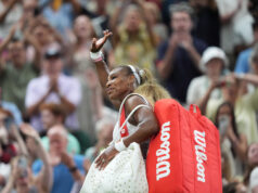 Serena Williams dobra lance em Wimbledon com irmã Venus em dúvida