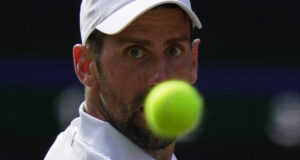 Wimbledon: Djokovic quebra outro recorde de Federer apesar dos ‘colapsos’