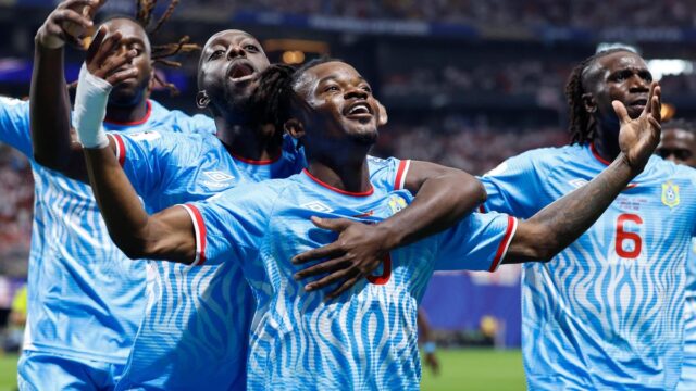 Congo_England_WCup_Soccer_61982.jpg