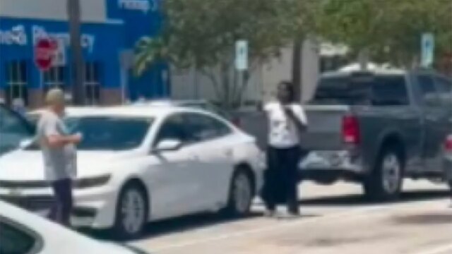 Florida-Walmart-Shooting-004.jpg