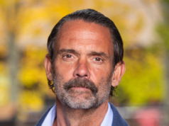 Jack Selby, da Thiel Capital, ganha participações em startups importantes, como a Etched by Arizona Connections
