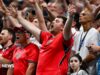 Por que Wonderwall se tornou o hino da Inglaterra na Copa do Mundo