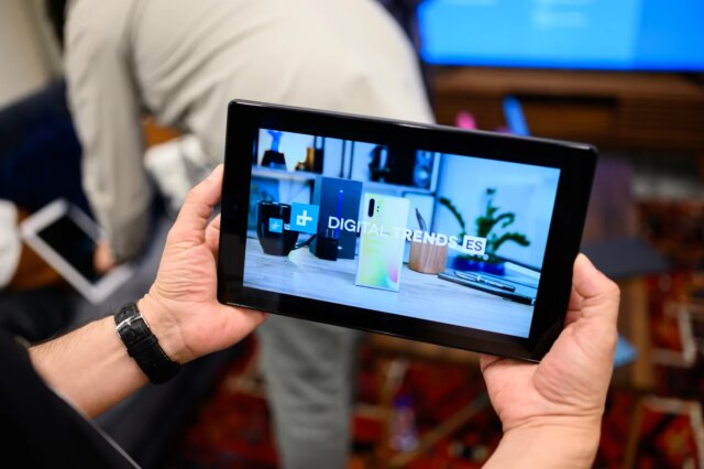 amazon-fire-hd-10-video.jpg