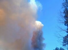 Incêndio em Aspen Acres queima dezenas de casas no sul do Colorado