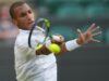 Auger-Aliassime, do Canadá, vence Zheng e chega às oitavas de closing em Wimbledon