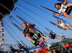 Cidade costeira de Nova Jersey entra em conflito sobre proposta de transformar parque de diversões em resort de luxo