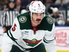 Flames traz caráter e liderança ao adquirir Middleton no comércio de Coleman
