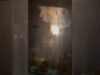 Assista: Prédio de apartamentos de 9 andares em Kiev desaba parcialmente após ataque russo; moradores presos