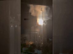 Assista: Prédio de apartamentos de 9 andares em Kiev desaba parcialmente após ataque russo; moradores presos