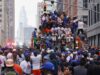 Os Knicks. A Copa do Mundo. O suposto casamento de Taylor Swift. É o verão de Nova York